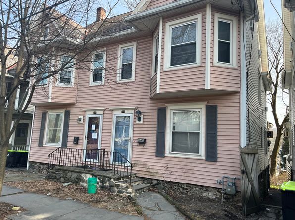 507 Thomas St, Stroudsburg, PA 18360