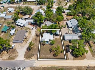 1203 2nd Ave, Steinhatchee, FL 32359