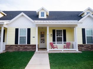 2109 10th St, Lubbock, TX 79401