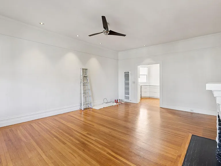 304 Walnut St — Photo 19