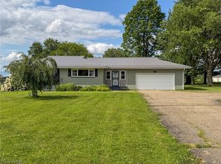 568 12th St NW, Carrollton, OH 44615
