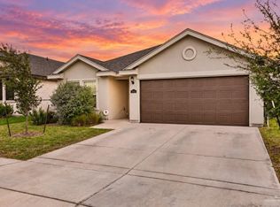 2608 N Day Lily Ave, Edinburg, TX 78541