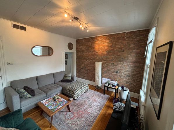 111 E Blenkner St