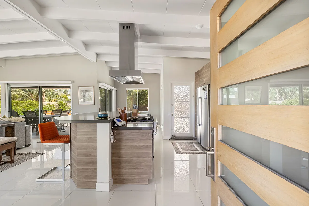 Building Photo - 73409 Little Bend Trl