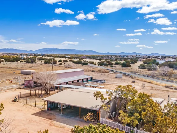 31-A Calle Estevan, Santa Fe, NM 87507