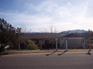 17035 Mission St, Hesperia, CA 92345