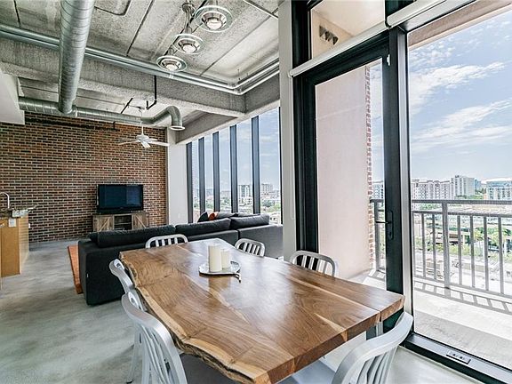 5th image of 175 2nd St S APT 901