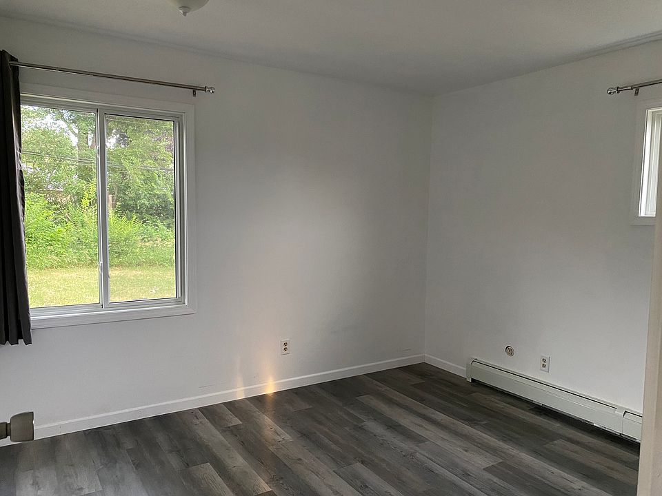 Bedroom #1 - 2