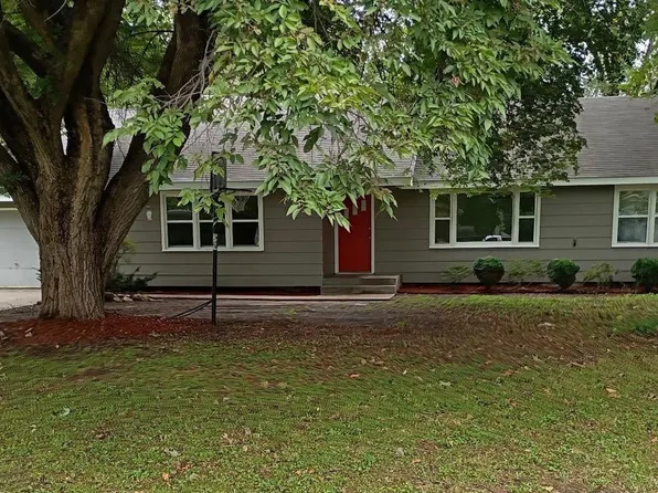 150 Main St, Rossville, KS 66533