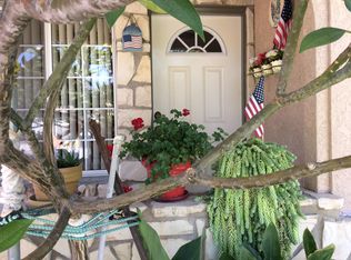 7353 Sylvia Ave, Reseda, CA 91335