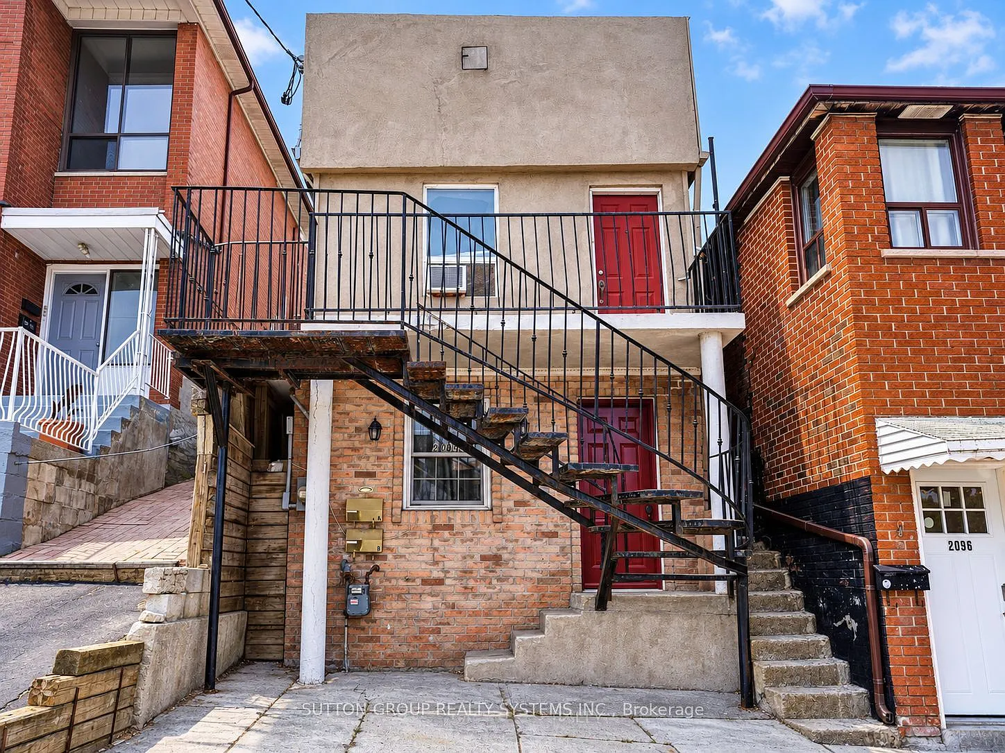 2 bed, $2,150 — Photo 1
