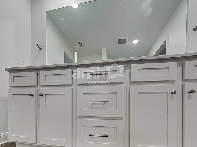 12626 Durbans Point Pl — Photo 11