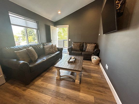 5th image of 1505 Ernest Ave #B