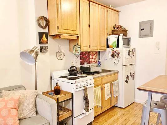 Rented by Best Apartments North Inc | media 55