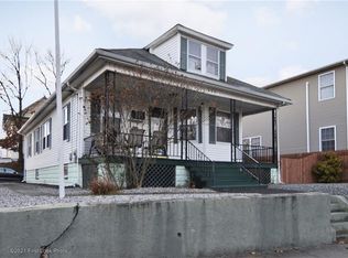 405 Webster Ave, Cranston, RI 02920