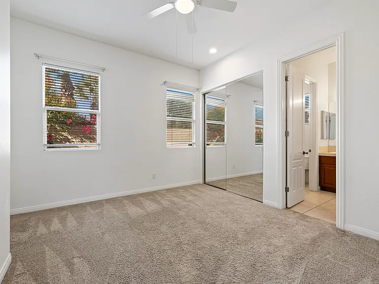 113 Azzuro Dr — Photo 12