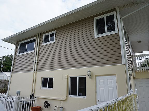 2nd image of 3014 Lake Ave APT 2