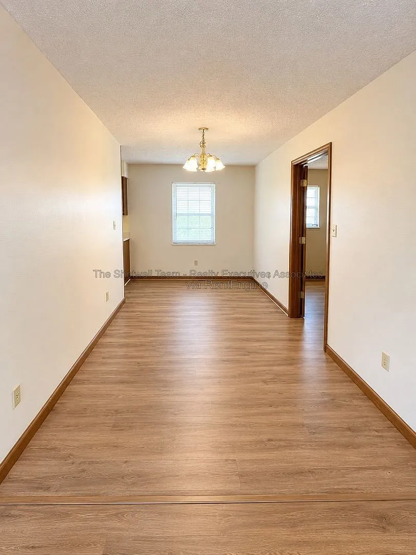 2 bed, 2.0 bath, $1,640 — Photo 4