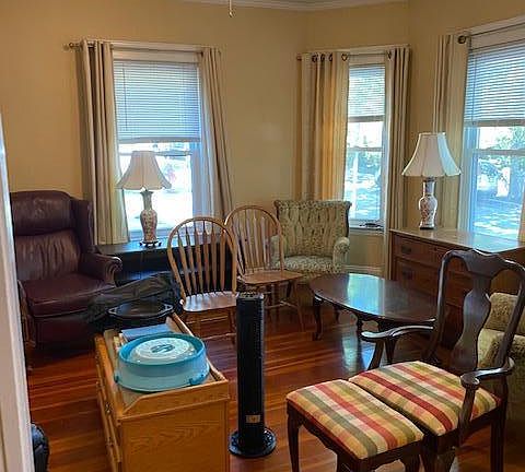 4th image of 19 Greenville St #1