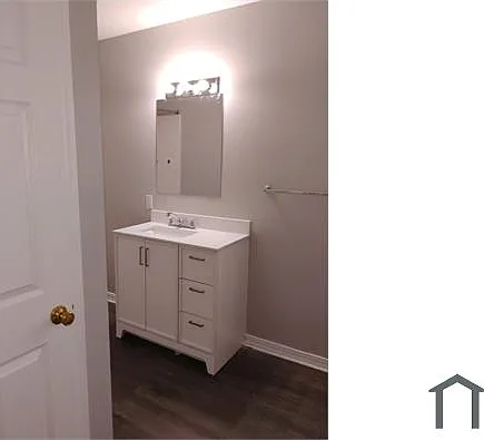 1611 Clement Ln