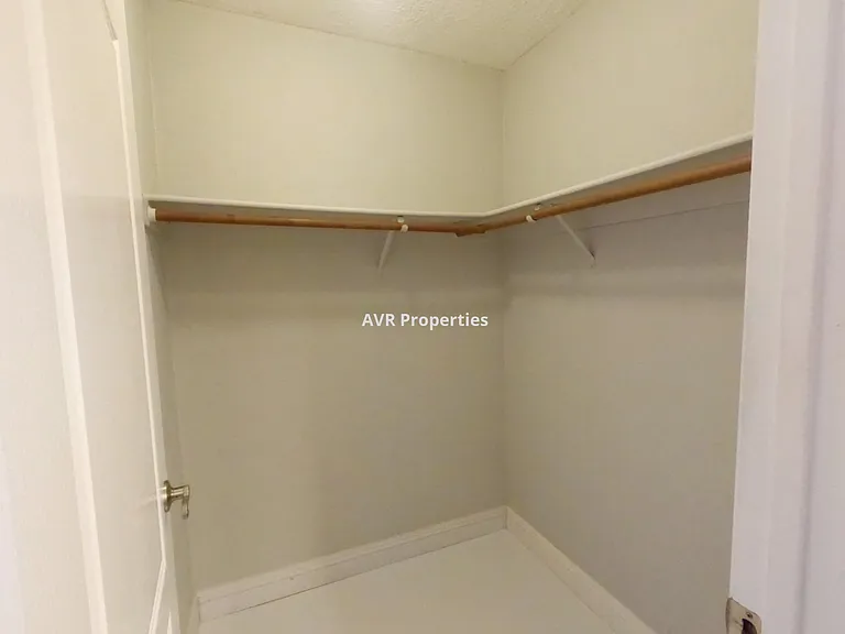 1337 Morning Glory Cir — Photo 7