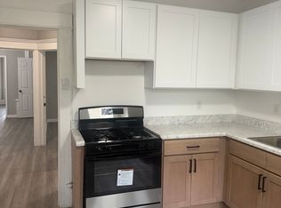 176 Wegman Pkwy #1, Jersey City, NJ 07305