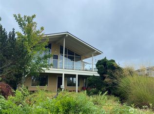 290 Colman Dr, Port Townsend, WA 98368