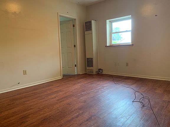 3rd image of 73-77 Morris Rd #1