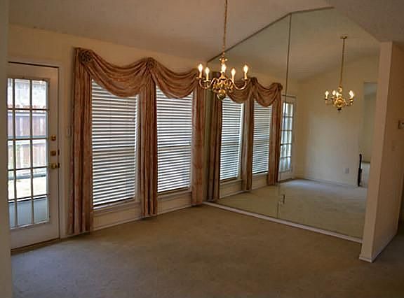 4th image of 7344 Royal Oak Dr