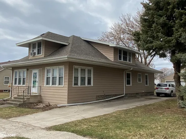 214 4th St, Whittemore, IA 50598