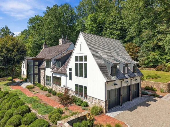 171 Campbell Rd, Far Hills, NJ 07931