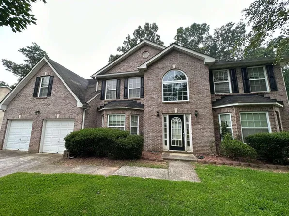 5135 Miller Woods Dr, Decatur, GA 30035