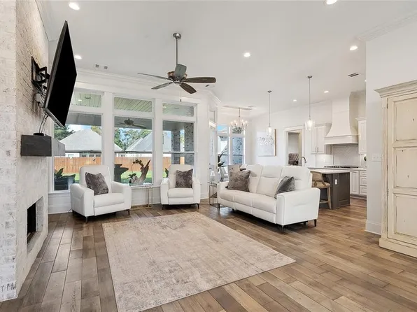 4073 Oak Bend Ln, Madisonville, LA 70447