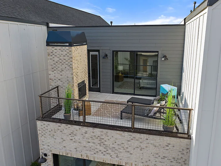 2510 W Iron Coop St #1 — Photo 3