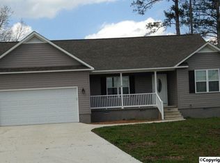 5475 2nd St, Hokes Bluff, AL 35903