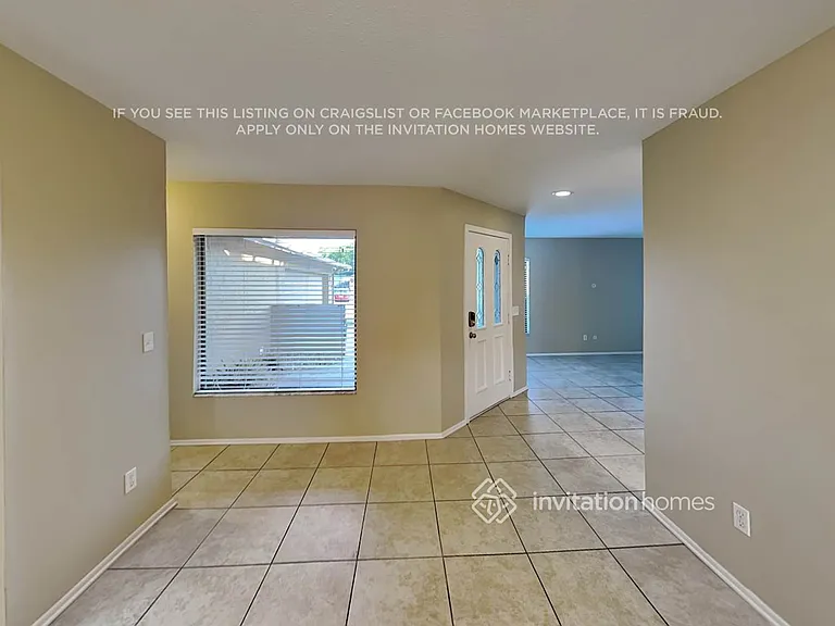 2302 Windsor Oaks Ave — Photo 4