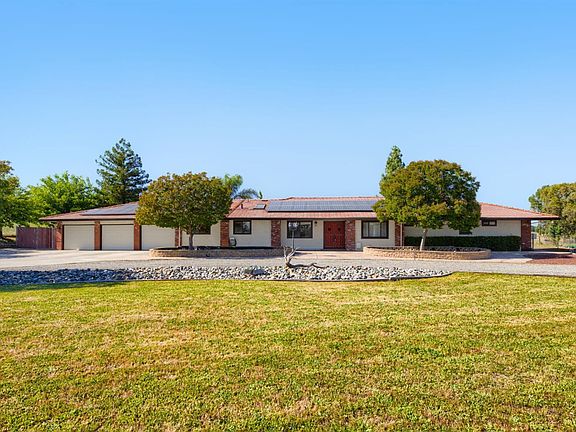 2nd image of 4445 Peaceful Glen Road