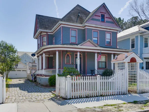 1051 Naval Ave, Portsmouth, VA 23704