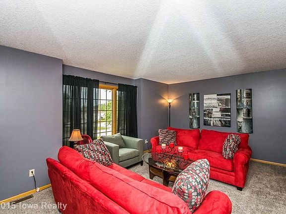 2nd image of 101 Apple Cir
