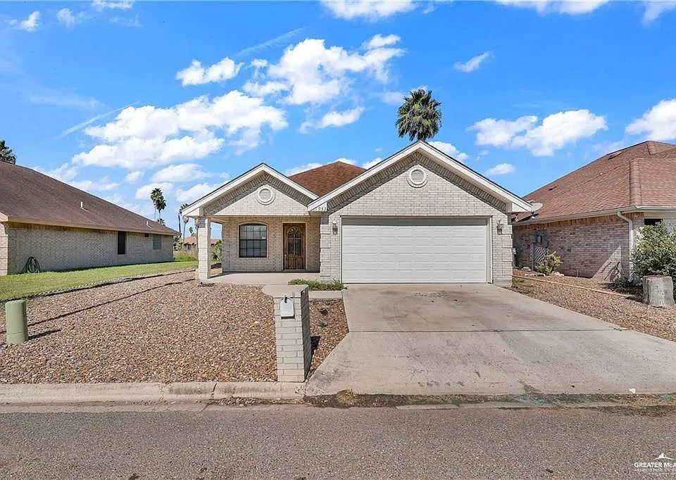 1933 River Bend Dr