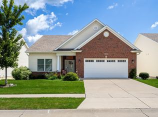 5843 Danielle Dr, Bettendorf, IA 52722