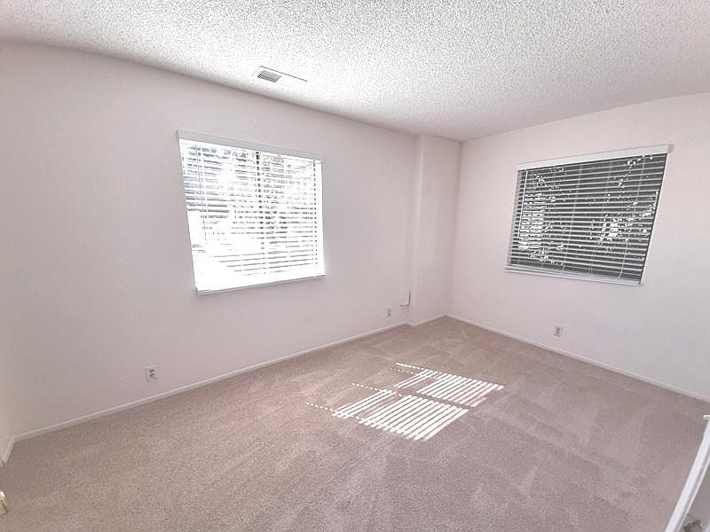 2nd image of 1409 Pitos St APT B