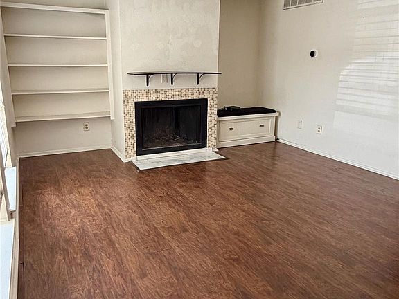 4th image of 6910 Hart Ln APT 703