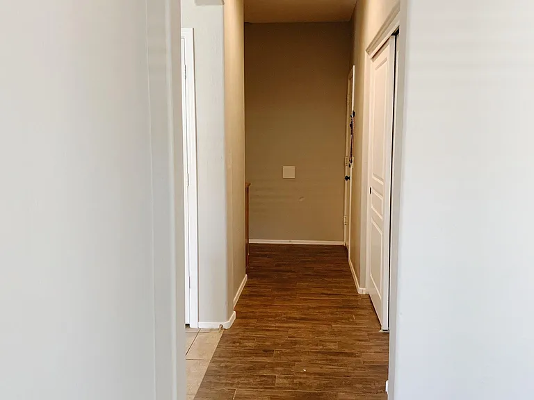 13547 W Country Gables Dr — Photo 10