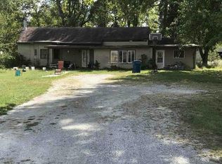 3156 Old Highway 50, Xenia, IL 62899