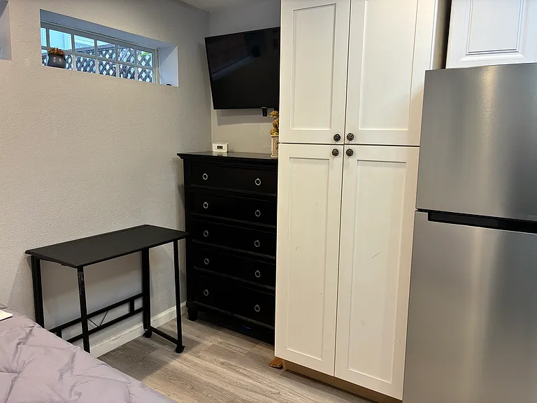 230 Cambridge Ave #230 — Photo 5