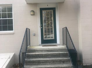 185 S Coldbrook Ave #A, Chambersburg, PA 17201