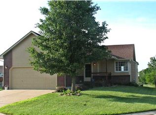 850 S Bedford Ct, Wichita, KS 67207