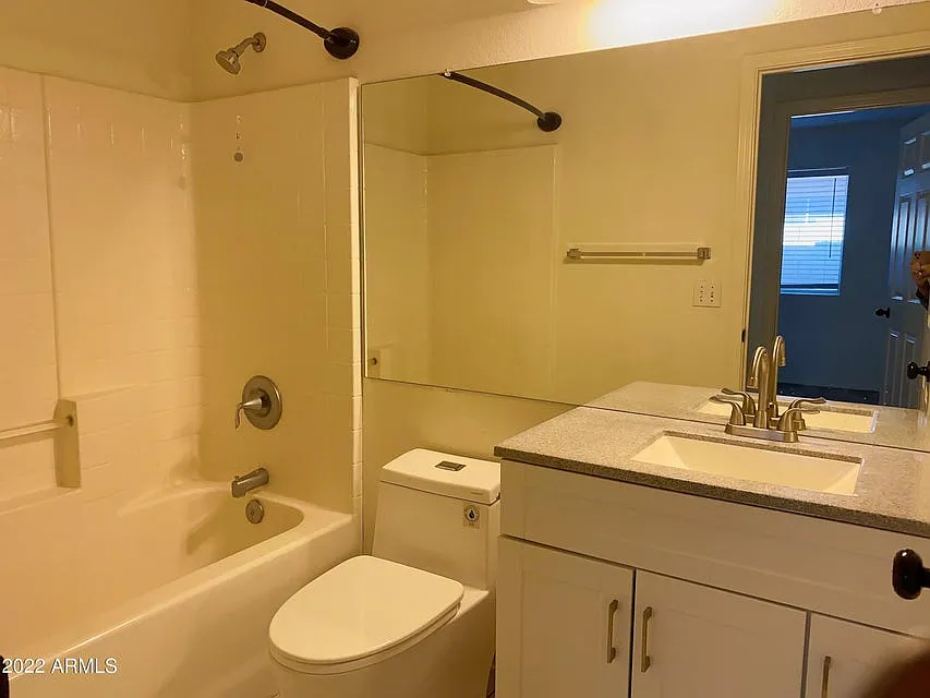 3 bed, 1537 sqft, $2,195 — Photo 3