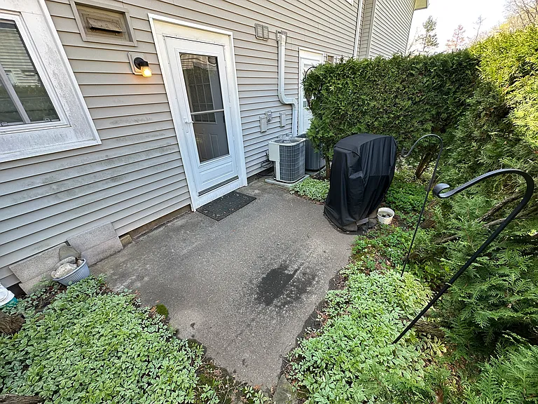 778 Eastbrooke Ln #1 — Photo 11